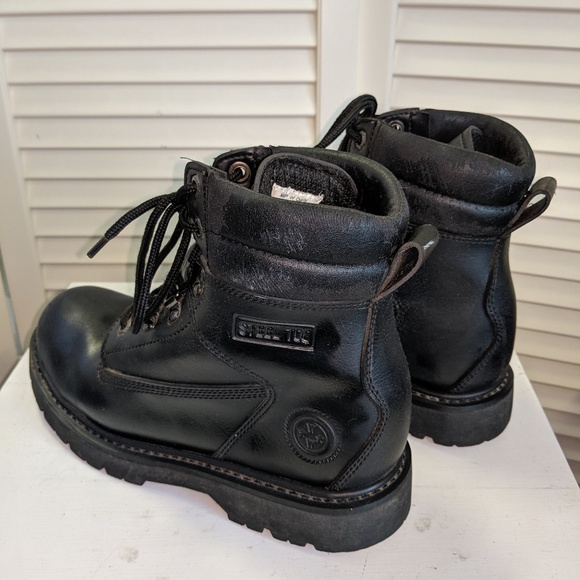 Wrangler Steel Toe Work Boots sz 6.5 main image 6
